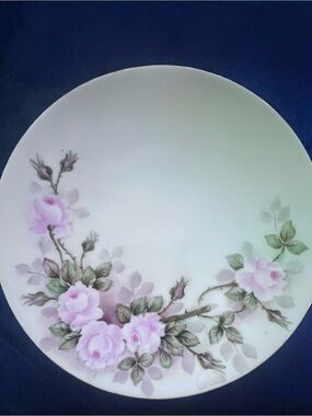 Vintage Porcelain Lefton Dinner Plate with Soft Pink Rose Floral Motif